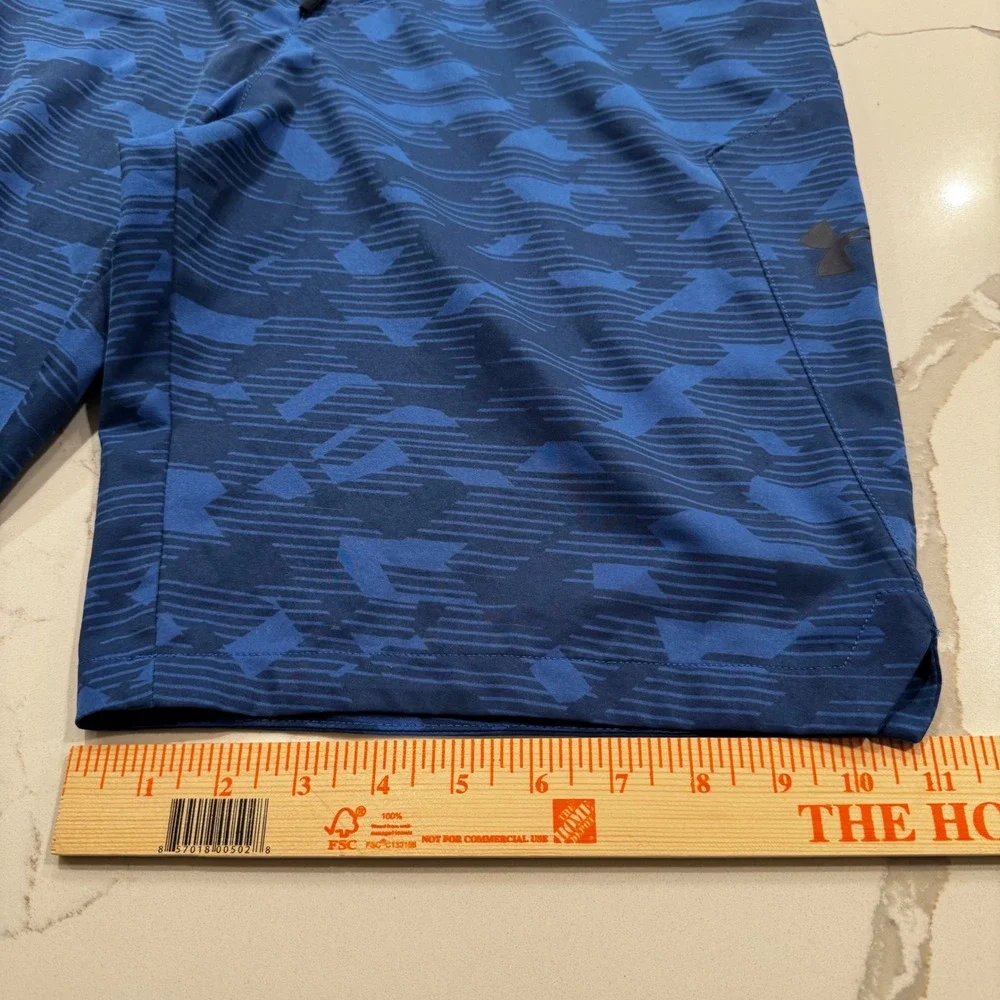 Under Armour Mens 34 Blue Geometric Board Shorts HeatGear Swim Trunks 1290503